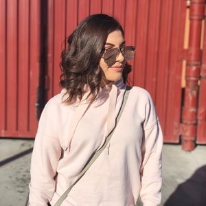 Meet your Posher, Nimbe